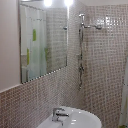 Apartment Long Bridge House